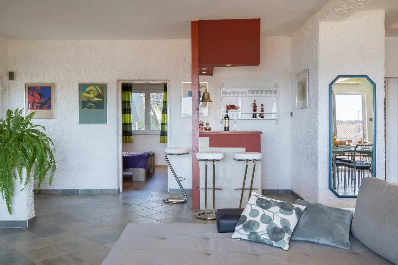 Horizont View Apartment Pola