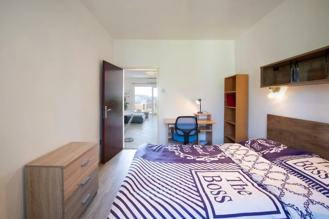 Horizont View Apartment Pola