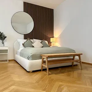  Apartament Designer Near Main Station Austria